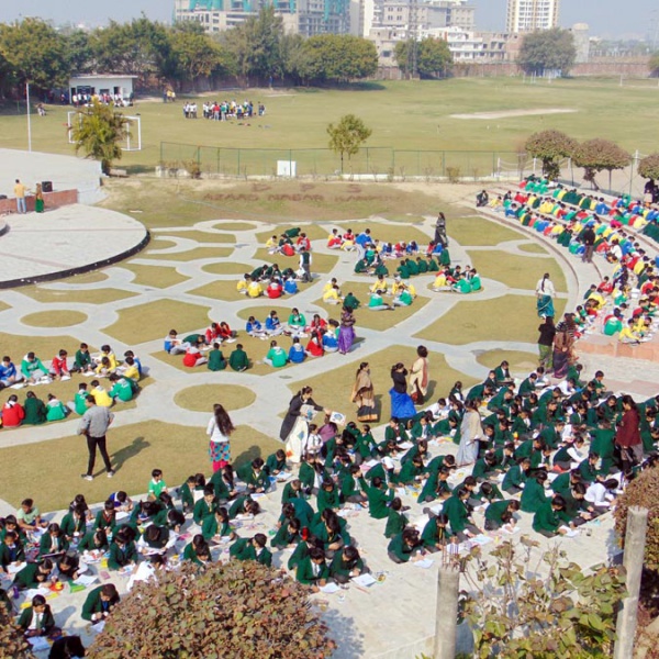 AMPHITHEATRE