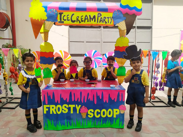 Frosty Scoop 2025-26-N